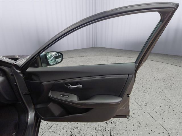 2021 Nissan Sentra SV Xtronic CVT