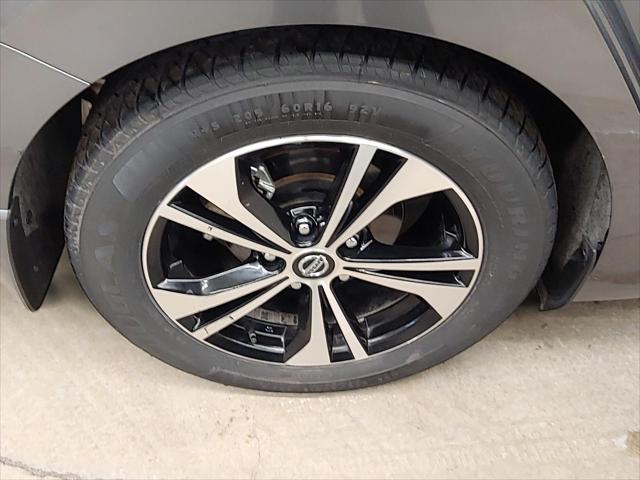 2021 Nissan Sentra SV Xtronic CVT