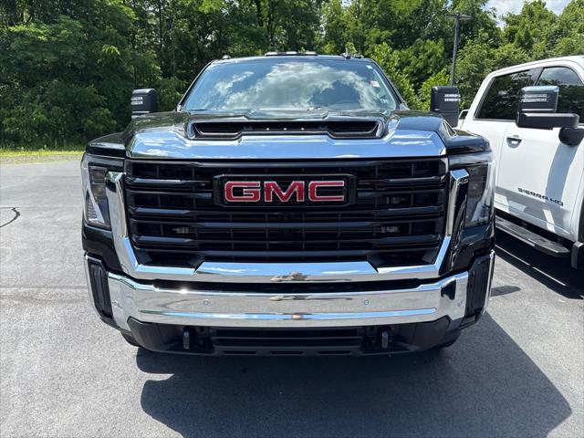 2025 GMC Sierra 2500HD 4WD Crew Cab Standard Bed Pro
