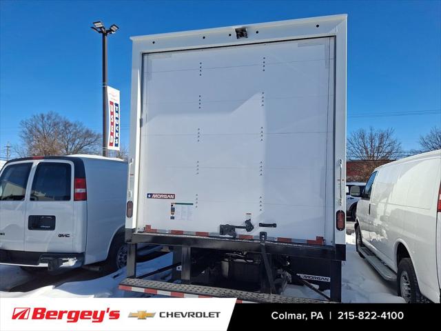 2025 Chevrolet 5500 Base