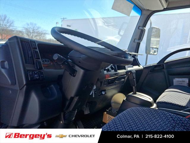 2025 Chevrolet 5500 Base