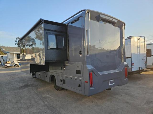 2026 Mercedes-Benz Sprinter 4500 Chassis Standard Roof 4-Cyl Diesel HO
