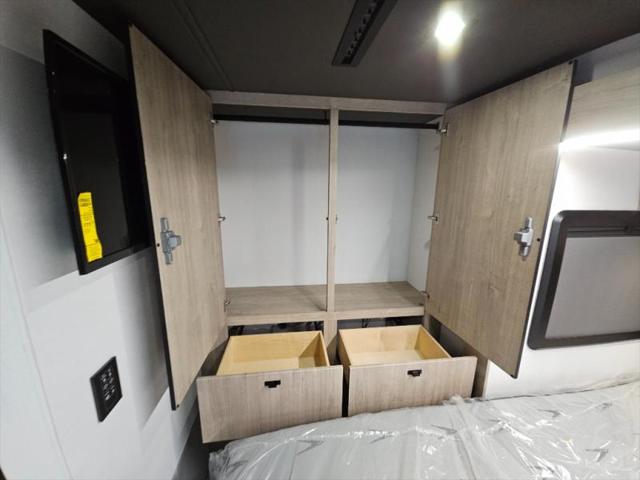 2026 Mercedes-Benz Sprinter 4500 Chassis Standard Roof 4-Cyl Diesel HO