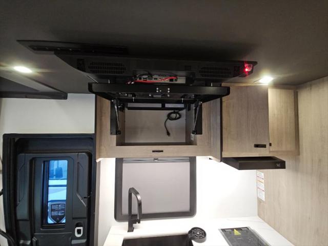 2026 Mercedes-Benz Sprinter 4500 Chassis Standard Roof 4-Cyl Diesel HO