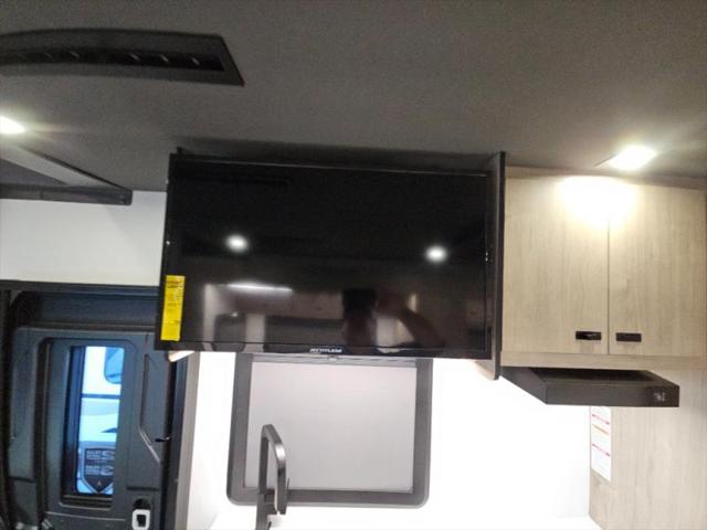 2026 Mercedes-Benz Sprinter 4500 Chassis Standard Roof 4-Cyl Diesel HO