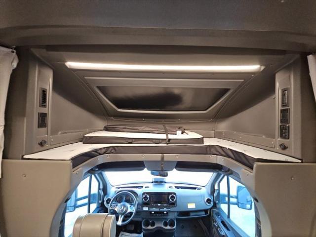 2026 Mercedes-Benz Sprinter 4500 Chassis Standard Roof 4-Cyl Diesel HO