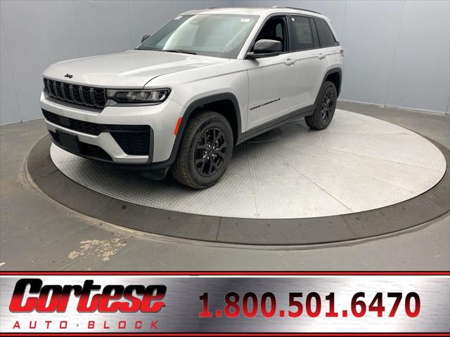 2026 Jeep Grand Cherokee Altitude 4x4 for sale in Rochester, NY