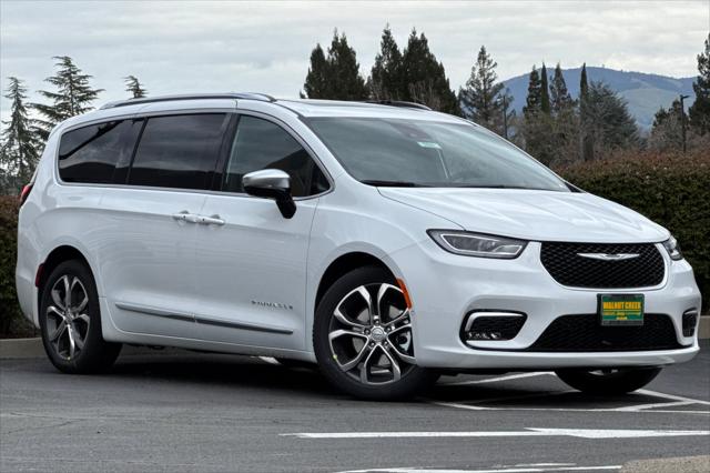 2026 Chrysler Pacifica Pinnacle