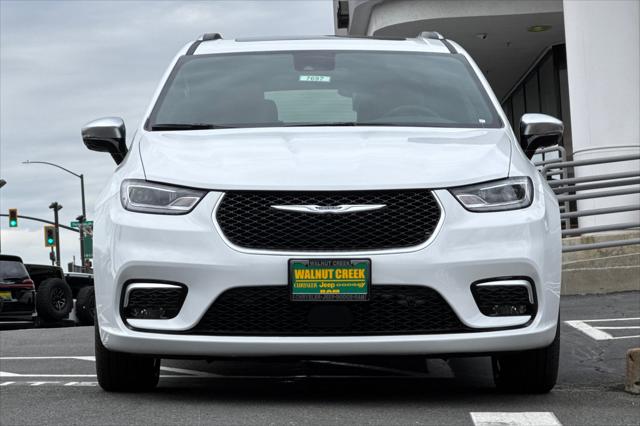2026 Chrysler Pacifica Pinnacle