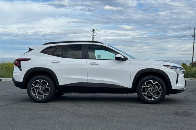 2026 Chevrolet Trax FWD LT