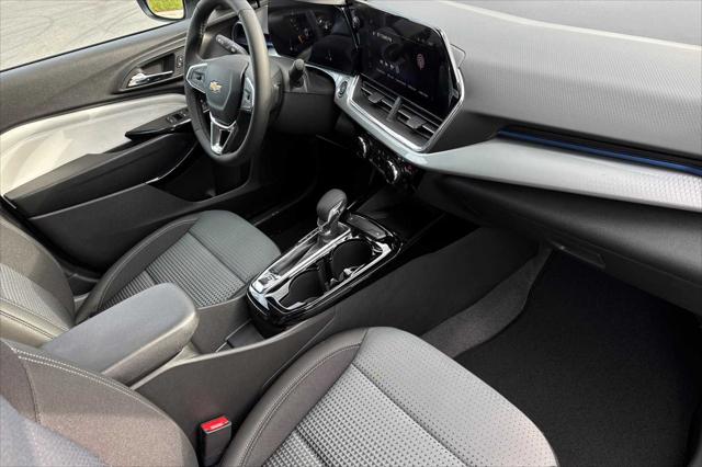 2026 Chevrolet Trax FWD LT
