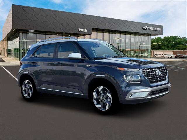2026 Hyundai Venue SEL w/Two-Tone Roof
