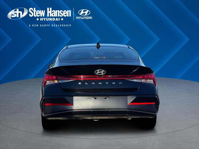 2026 Hyundai Elantra SEL Sport Premium
