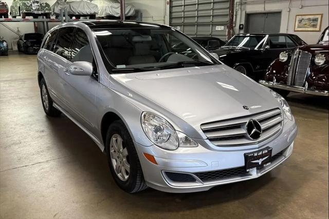 2007 Mercedes-Benz R 350 4MATIC for sale in North Chicago, IL