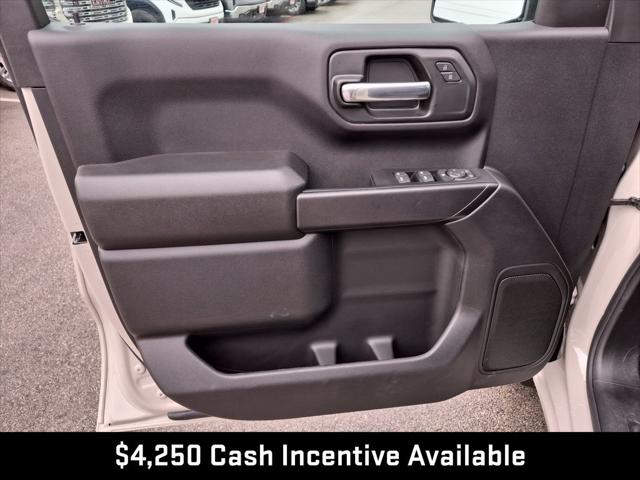 2026 GMC Sierra 1500 Crew Cab, Short Bed, Pro, 4WD