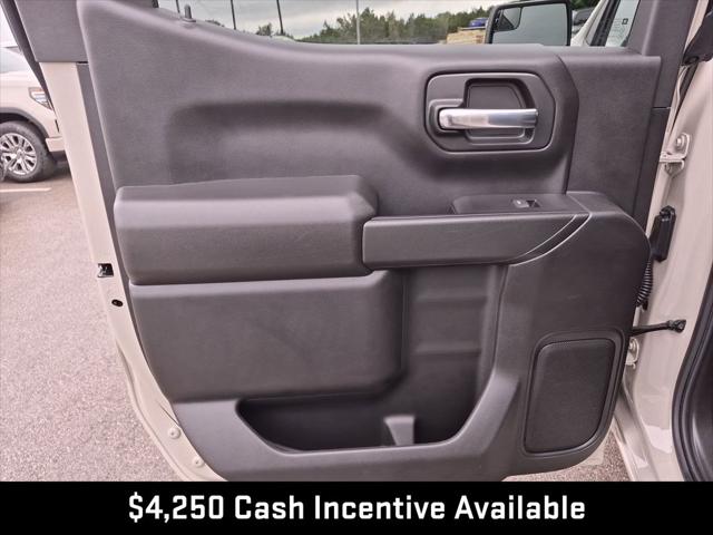 2026 GMC Sierra 1500 Crew Cab, Short Bed, Pro, 4WD