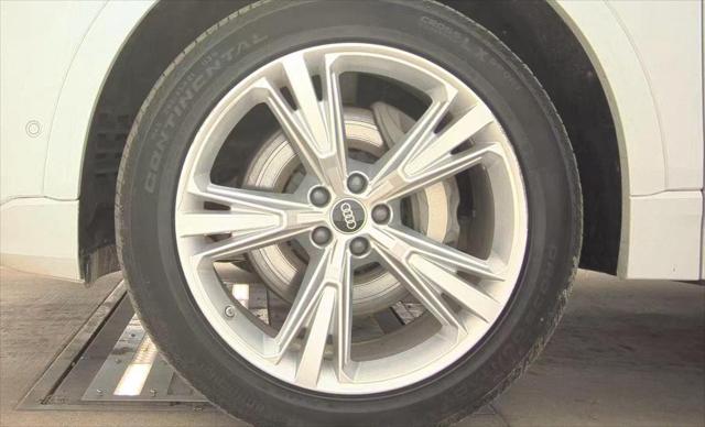 2023 Audi Q8 Premium Plus 55 TFSI quattro Tiptronic