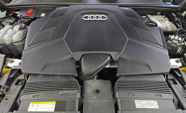 2023 Audi Q8 Premium Plus 55 TFSI quattro Tiptronic