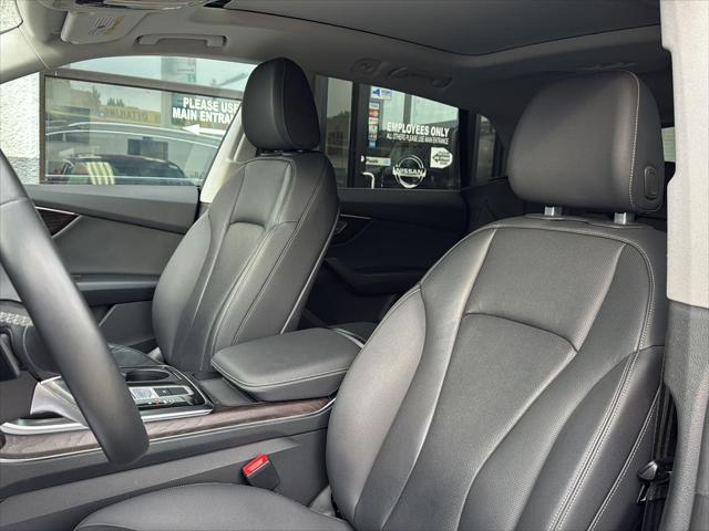 2022 Audi Q8 Premium Plus 55 TFSI quattro Tiptronic