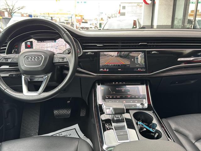 2022 Audi Q8 Premium Plus 55 TFSI quattro Tiptronic