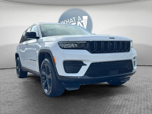 2023 Jeep Grand Cherokee Altitude 4x4