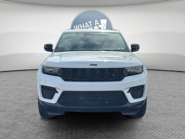 2023 Jeep Grand Cherokee Altitude 4x4