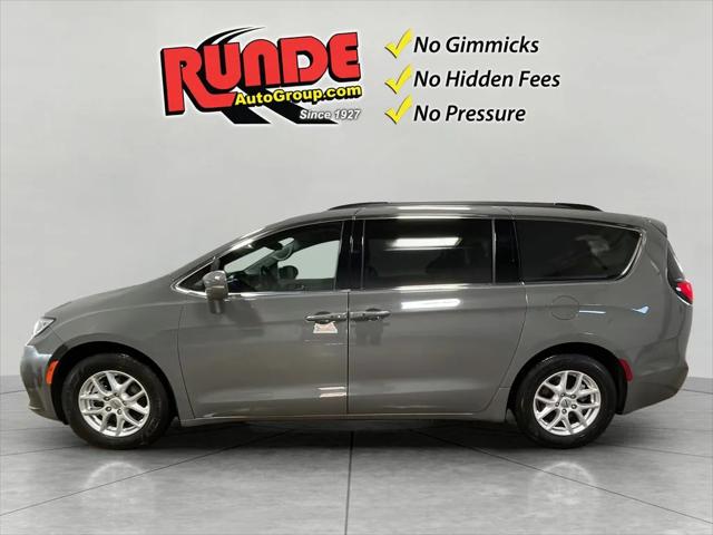 2022 Chrysler Pacifica Touring L