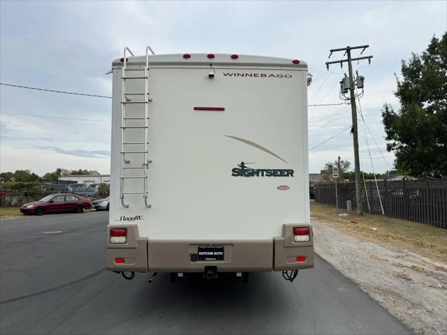 2007 Ford F-53 Base