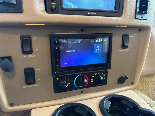 2007 Ford F-53 Base