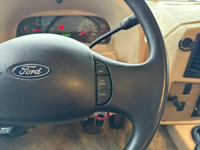 2007 Ford F-53 Base