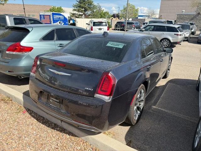 2018 Chrysler 300 Touring