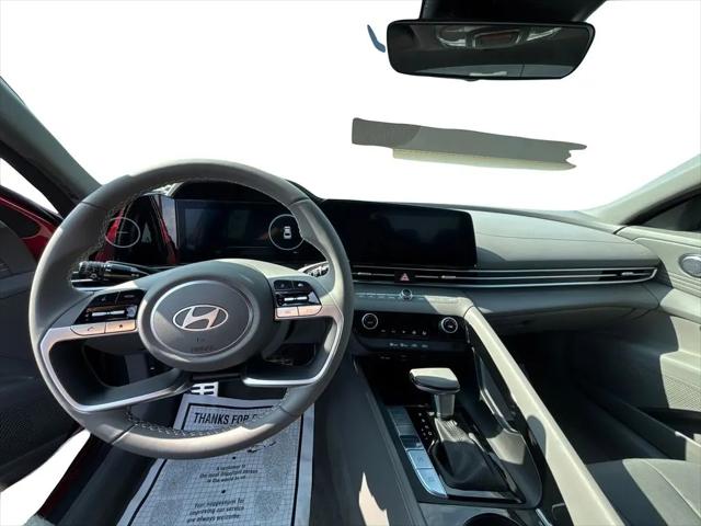 2025 Hyundai Elantra Hybrid SEL Sport
