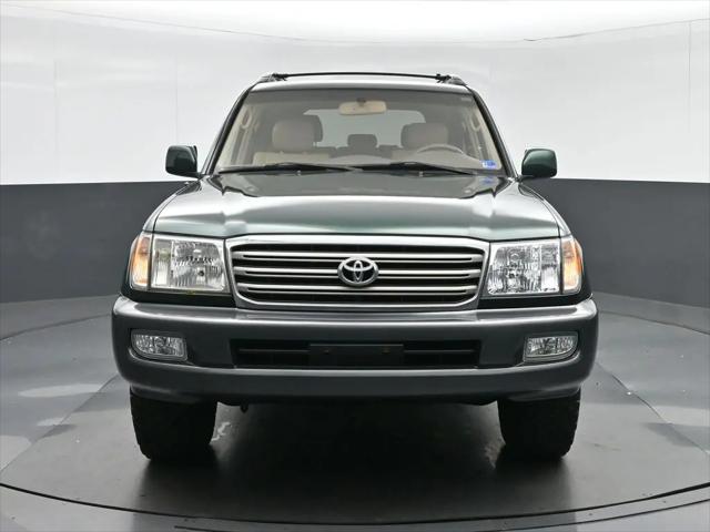 2004 Toyota Land Cruiser Base