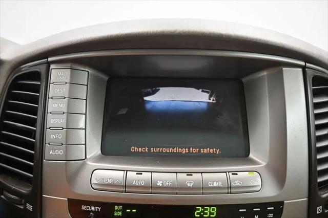 2004 Toyota Land Cruiser Base