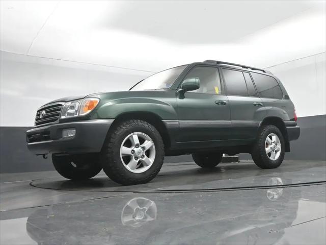 2004 Toyota Land Cruiser Base