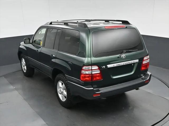 2004 Toyota Land Cruiser Base