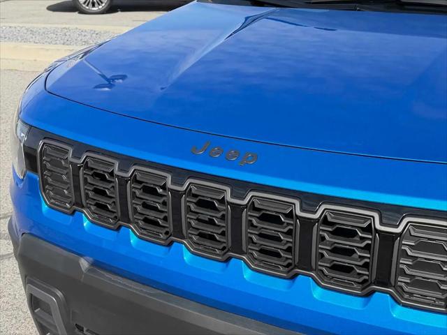 2026 Jeep Cherokee Laredo 4x4