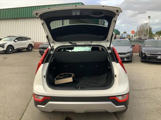 2024 Kia Niro Plug-In Hybrid EX