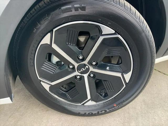 2024 Kia Niro Plug-In Hybrid EX
