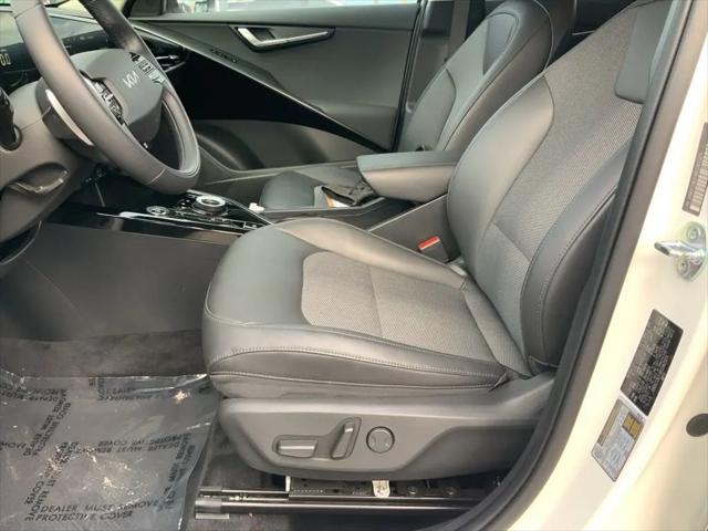 2024 Kia Niro Plug-In Hybrid EX