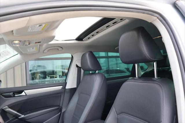 2021 Volkswagen Passat 2.0T SE