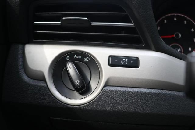 2021 Volkswagen Passat 2.0T SE