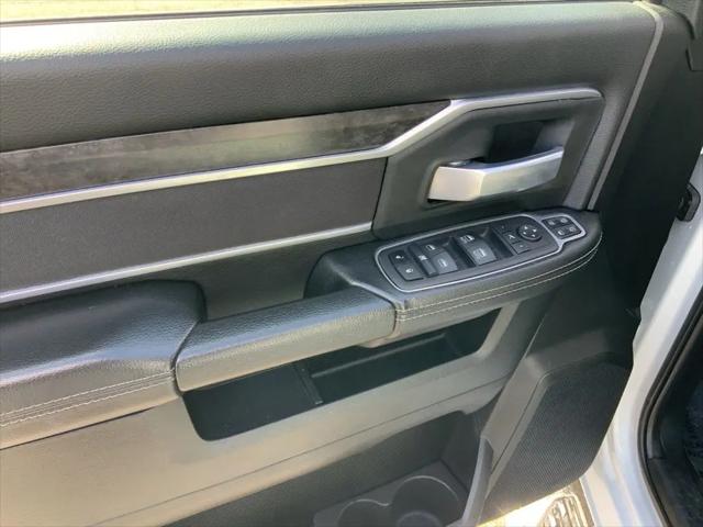 2024 Ram 3500 Big Horn Crew Cab 4x4 8' Box