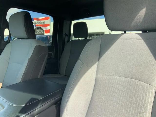 2024 Ram 3500 Big Horn Crew Cab 4x4 8' Box