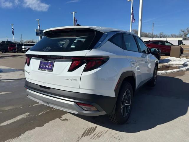 2026 Hyundai Tucson Hybrid Blue SE