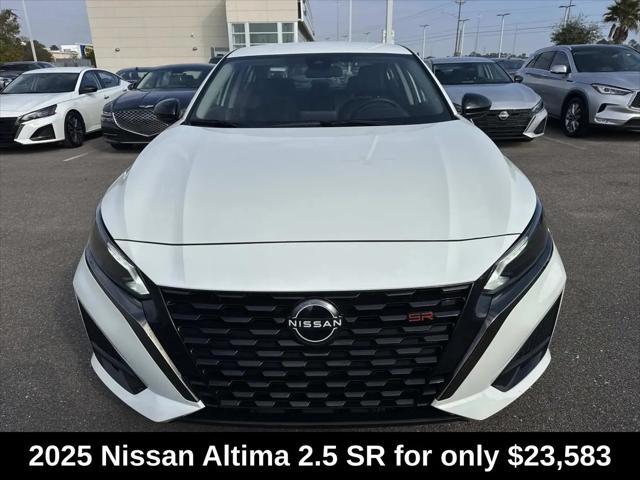 2025 Nissan Altima SR FWD