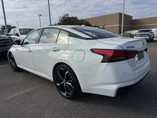 2025 Nissan Altima SR FWD