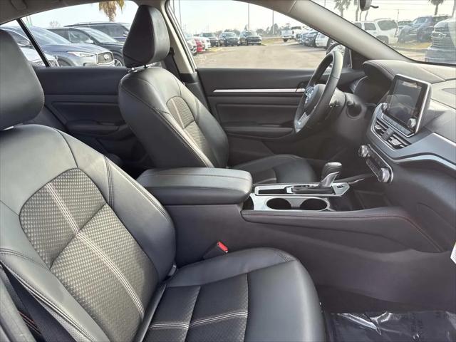 2025 Nissan Altima SR FWD