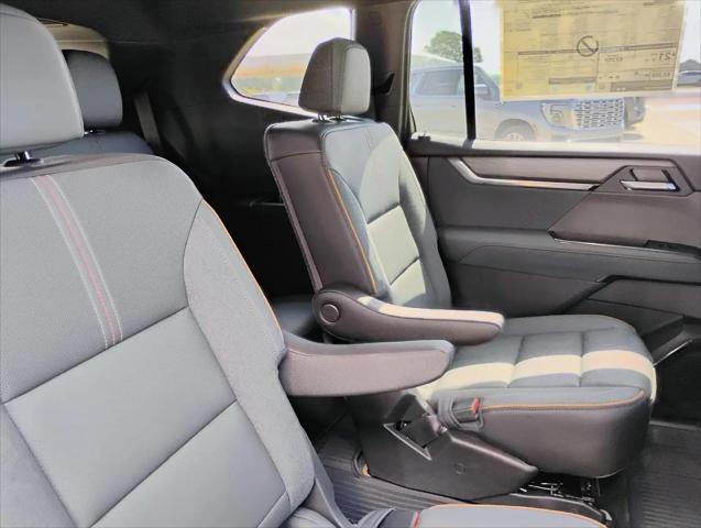 2026 GMC Acadia AT4 AWD
