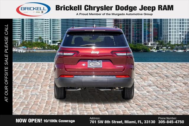2025 Jeep Grand Cherokee L Laredo 4x2